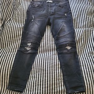 Black Distressed Kancan Moto Skinny Jeans